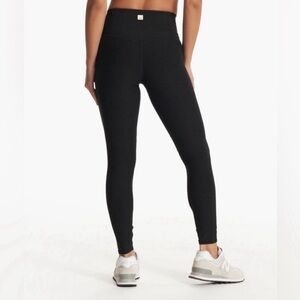 NWT Vuori Clean Elevation Leggings in Black Heather